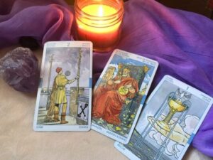 tarot-reading-review-waltham-abbey