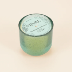 St Eval Sea Moss and Driftwood Glass Jar Candle